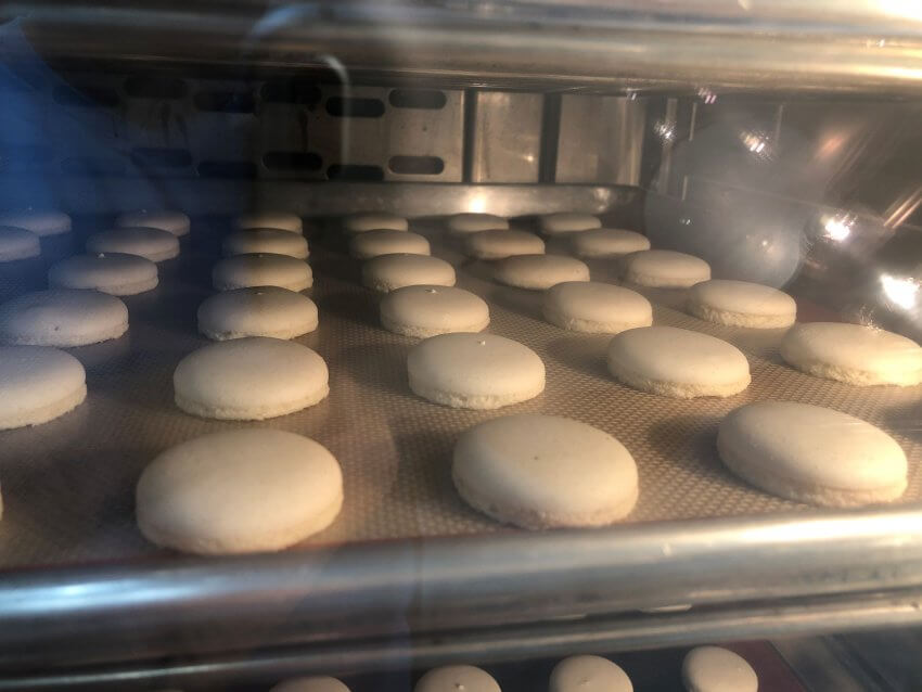 Foodservice French Macaron Bake